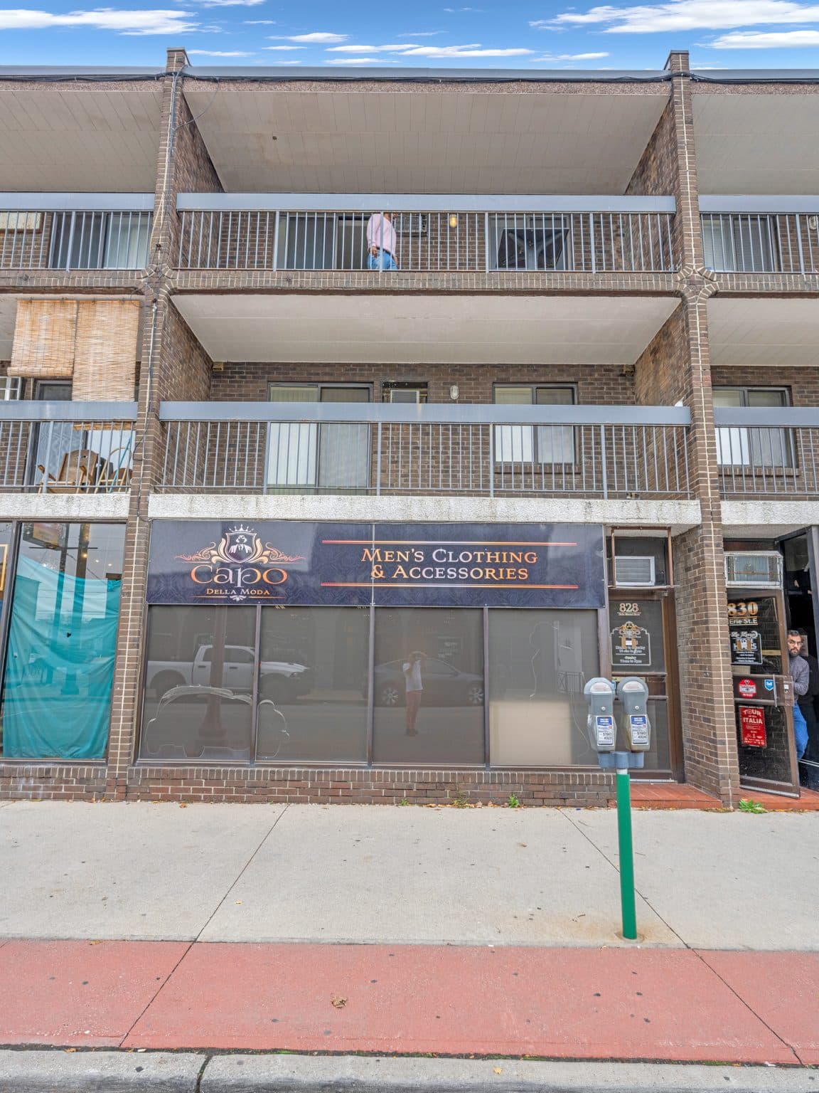 Commercial in Windsor, ON